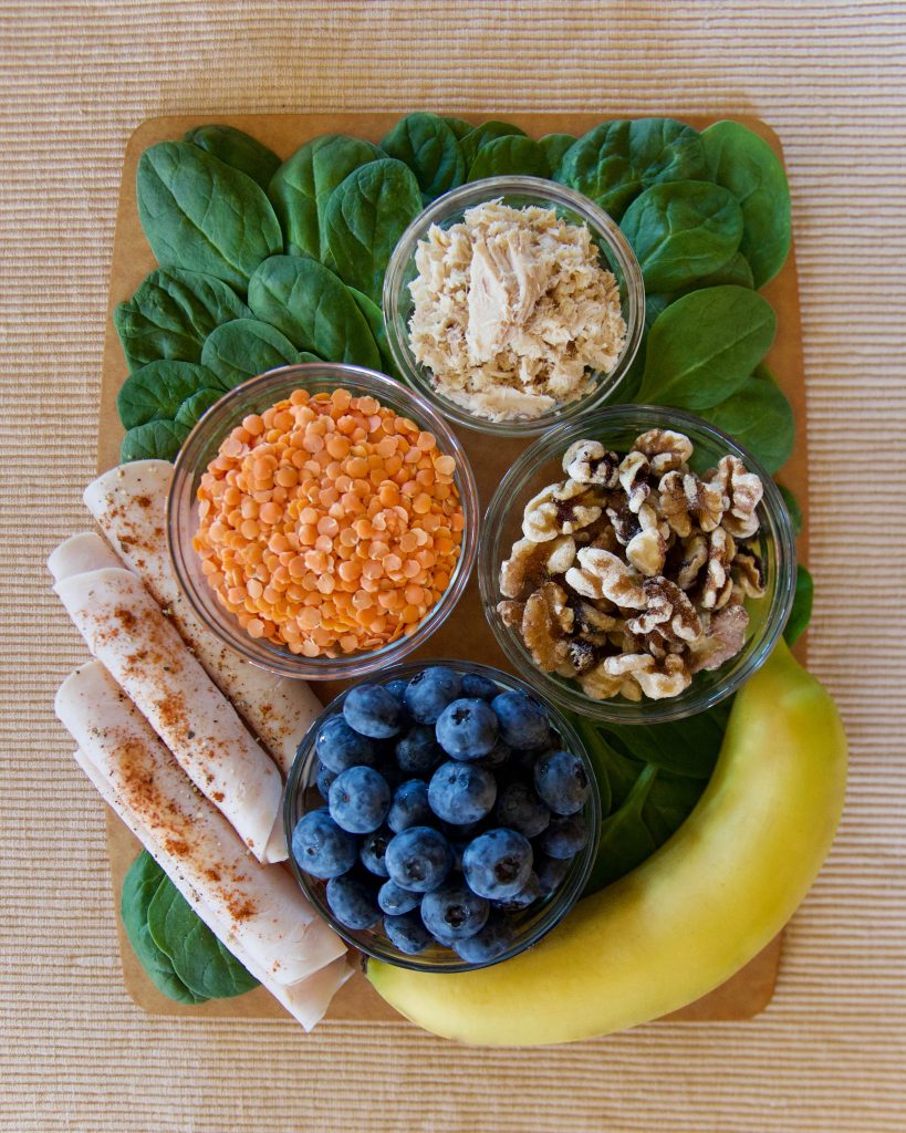 seasonal-affective-disorder-foods_banana_lentils_spinach_salmon_turkey_walnuts_blueberries