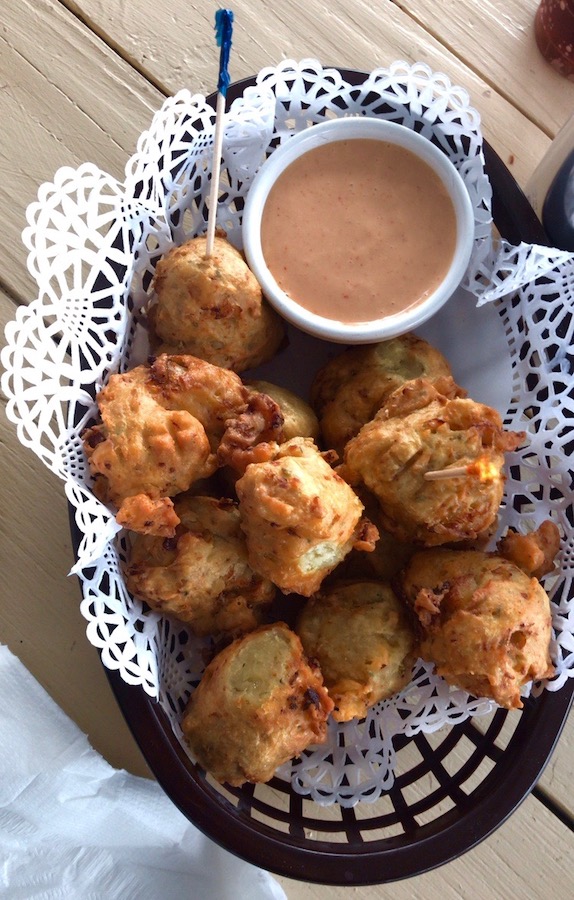 best-conch-fritters-harbour-island-bahamas