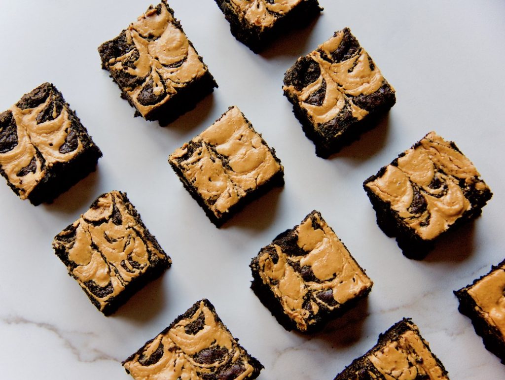 peanut-butter-brownies-with-collagen