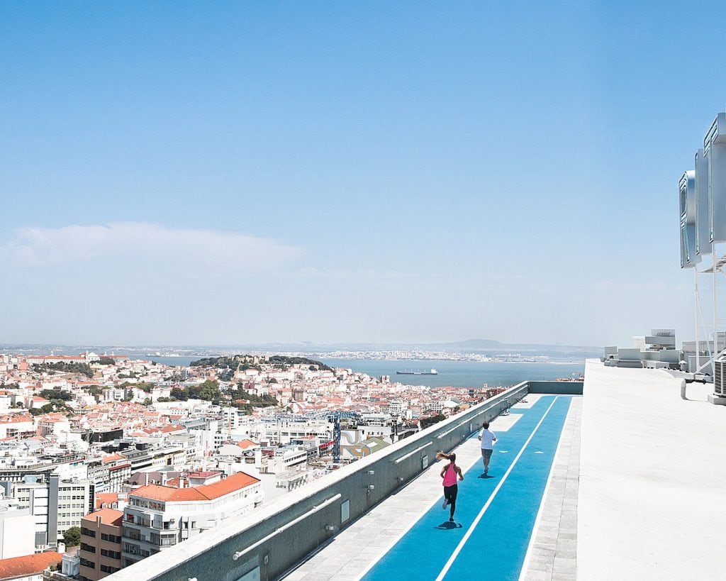 rooftop-running-in-Lisbon-Portugal_the-Four-Seasons-Lisbon