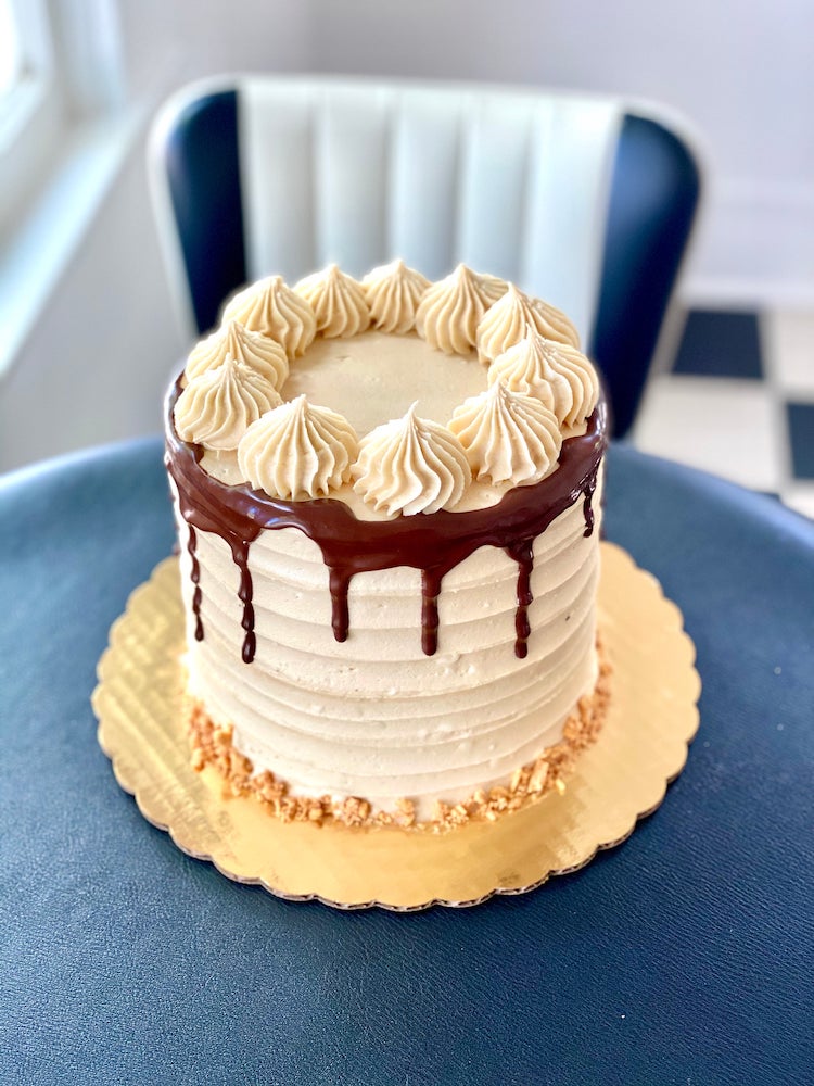 The 8 Best Birthday Cake Bakeries in Austin, Texas - Pb Cake