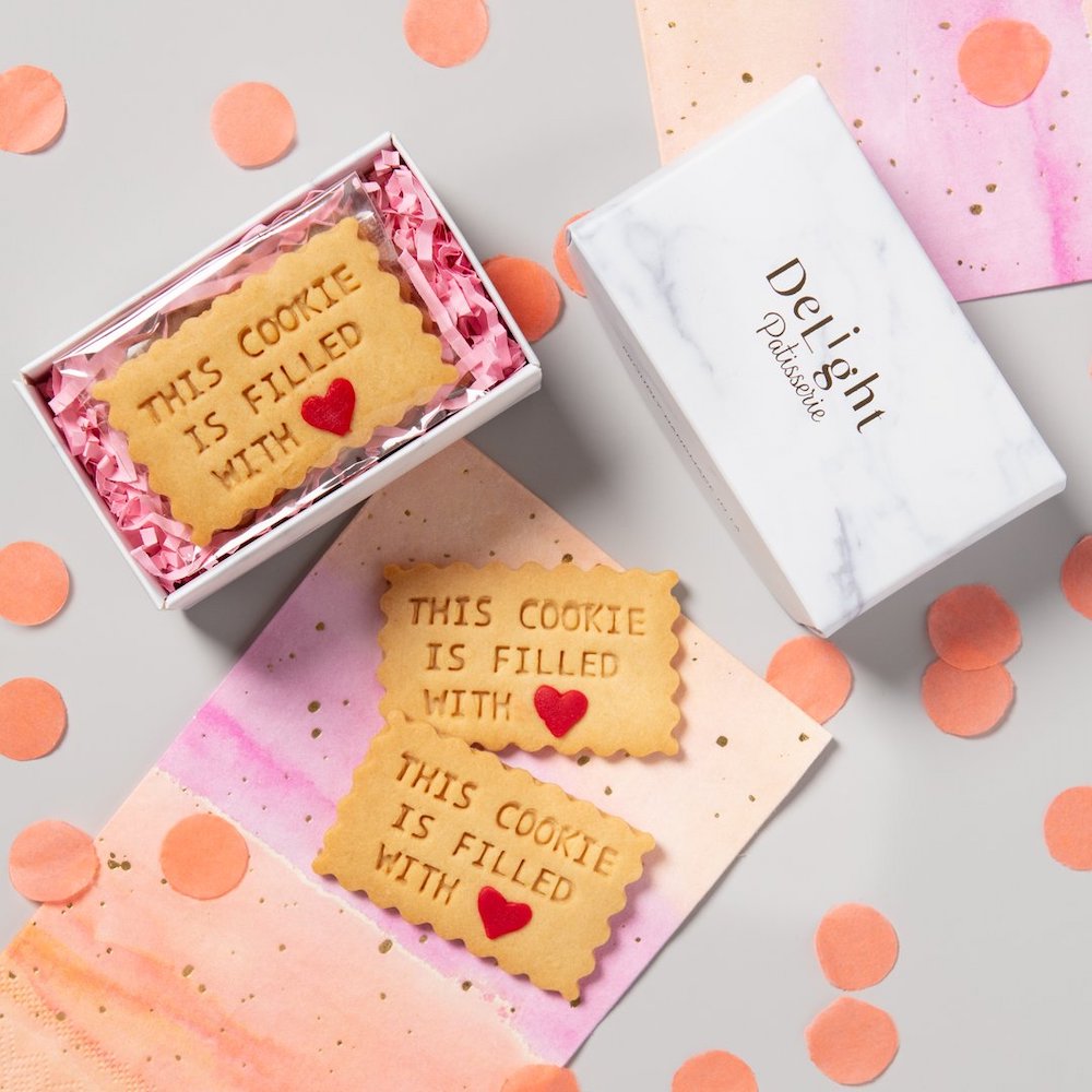 customizable cookie party favors