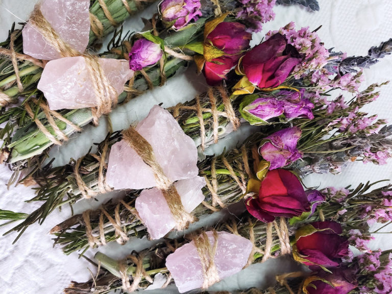 5 Floral Smudge Sticks Ideal for Gifting "Good Vibes" Grace