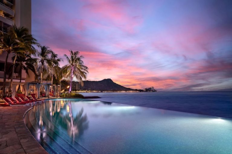The 9 Best Hotels in Waikiki & Honolulu Grace & Lightness Magazine
