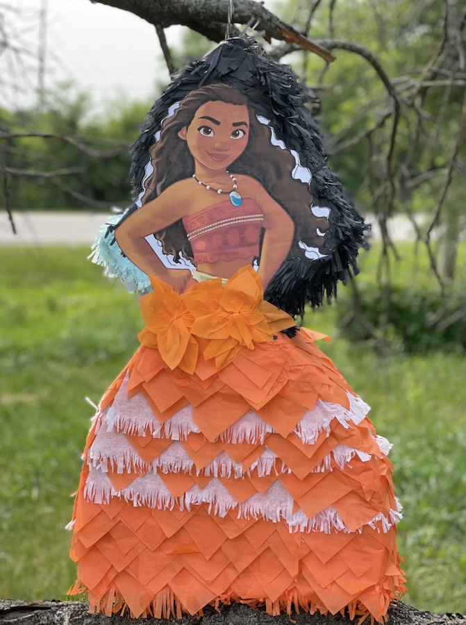 Moana pinata