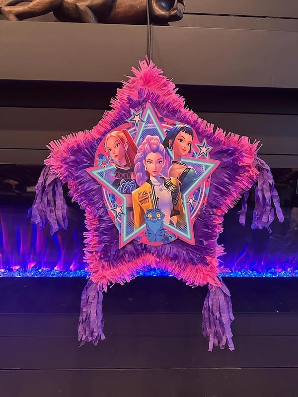 k pop demon hunters pinata